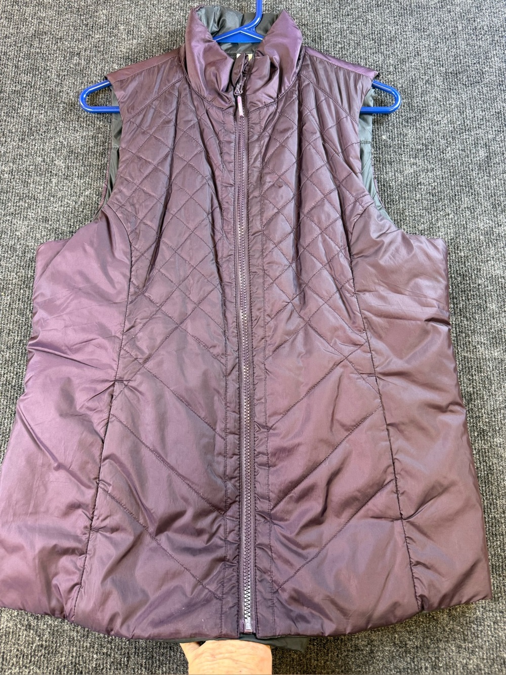Mondetta Quilted Sleeveless Vest - Plum